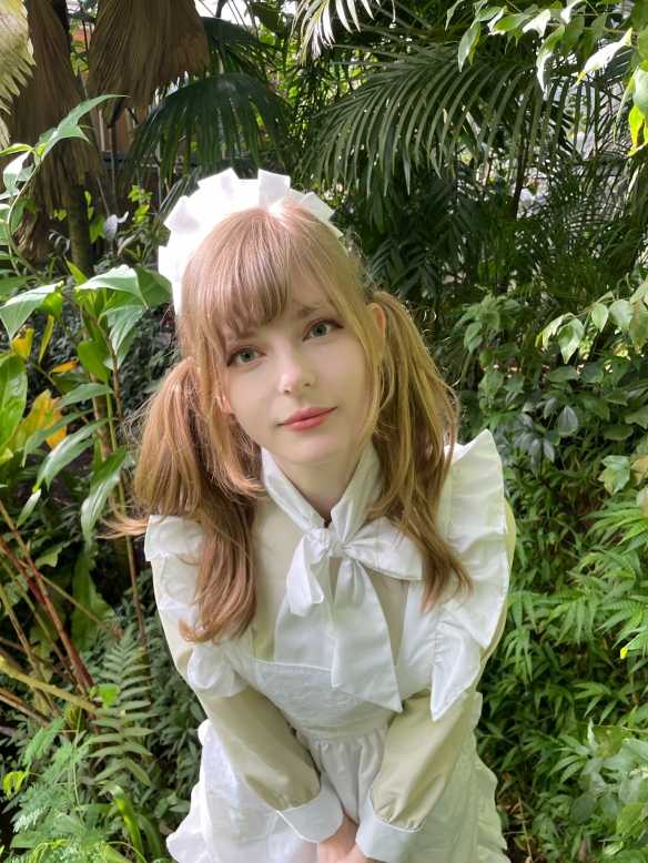 救你出火坑!《生化危机4:重制版》碍事梨脸模美照!