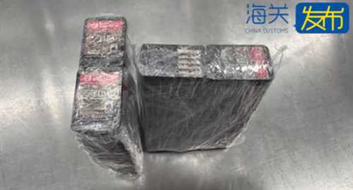 玩家哭了!女子带100张《塞尔达传说:王国之泪》卡带入境被海关查获