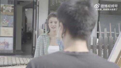 《我被美女包围了!》最新幕后花絮:沈彗星笑靥如花